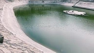 自然景观湖水4K高清实拍视频素材视频的预览图